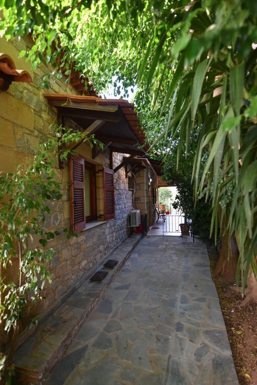 Villa Onar A Stone House With Amazing View Stoúpa Exterior foto